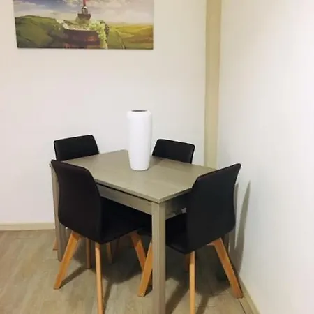 Al Grappolo 140 Inzoliaroom Guest house
