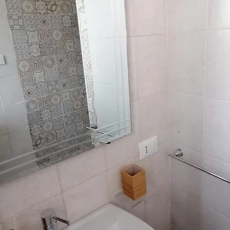 Guest house Al Grappolo 140 Inzoliaroom *